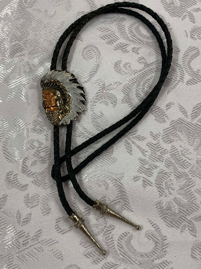 Bolo Tie mit Häuptlingsmotiv im Western-Stil