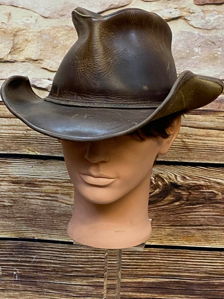 Brauner Vintage Leder-Cowboyhut von Fox Creek mit geformter Krempe und sichtbarer Patina
