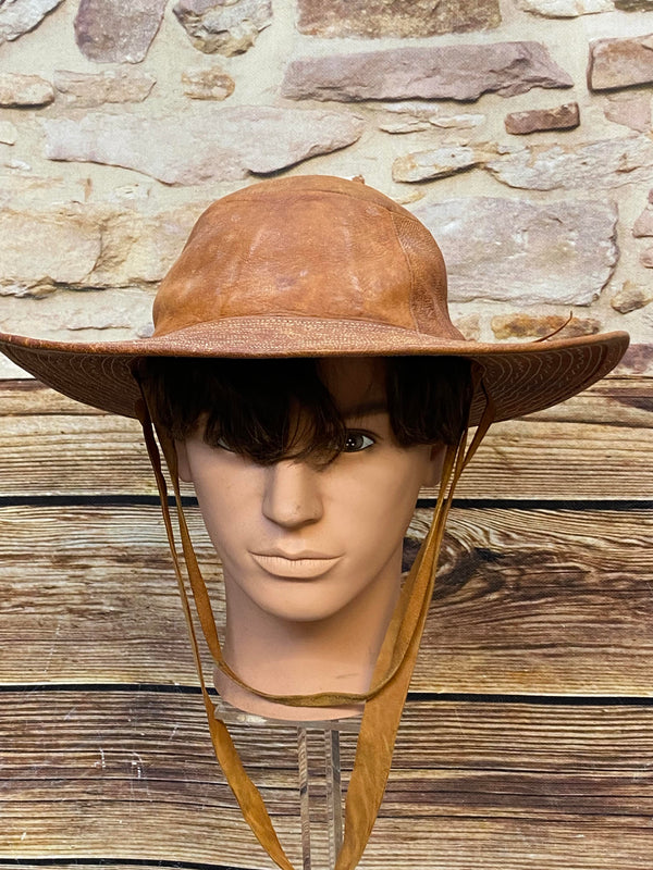 Brauner Vintage Leder-Westernhut Gr. 57 mit breiter Krempe, Ziernähten und Bindeband Ansicht 1