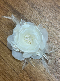 Ceinture de mariée avec accessoires pour cheveux comme ensemble pour la mariée