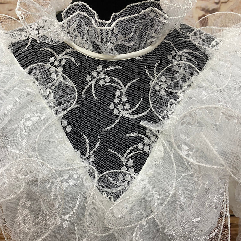 Vintage Brautkleid aus Spitze & Satin – Gr. 36 mit Schleppe