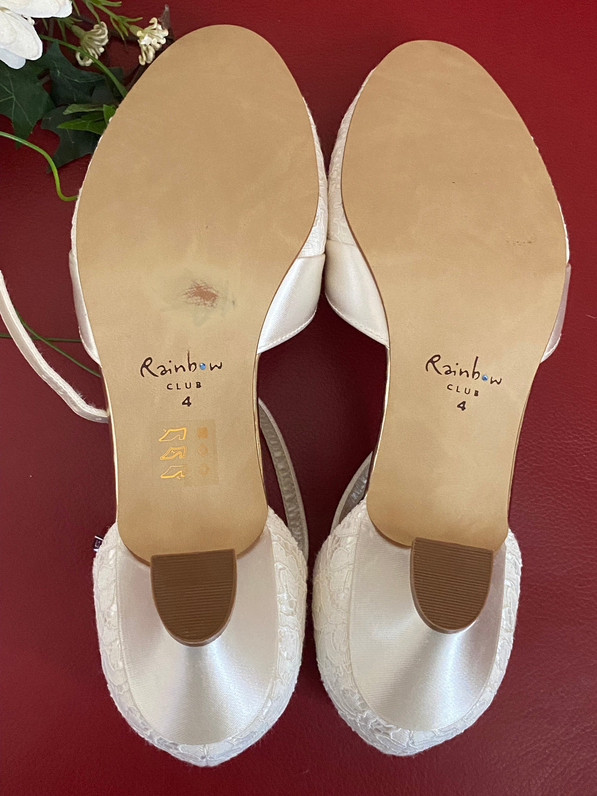 Brautschuh Mickie von der Marke Rainbow Club Gr.37 in Ivory Hochzeit