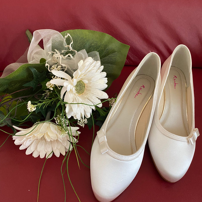 Brautschuhe von Rainbow Club Josephine Gr.41 (8) in Ivory