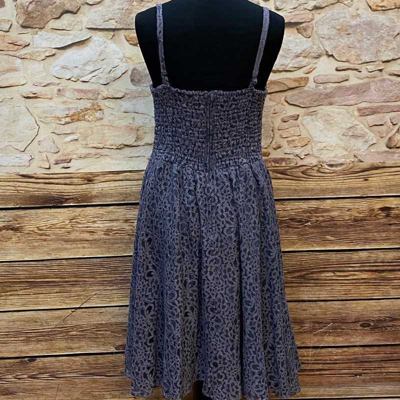 Vintage Cocktailkleid in Grau mit Spitzenmuster