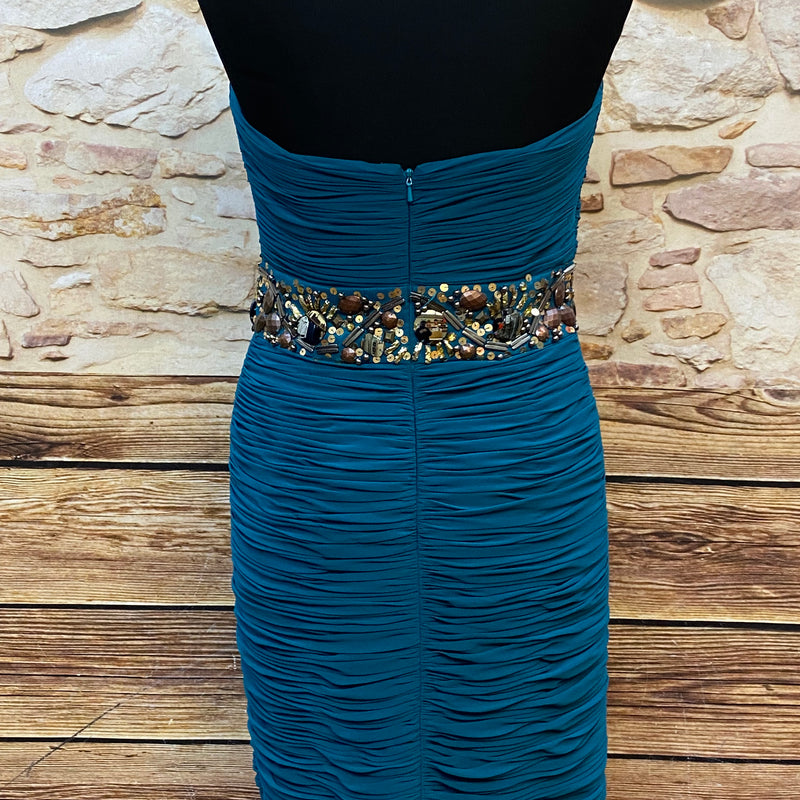 „Cocktailkleid blau trägerlos Unique Gr 36 mit Steinen Rückansicht