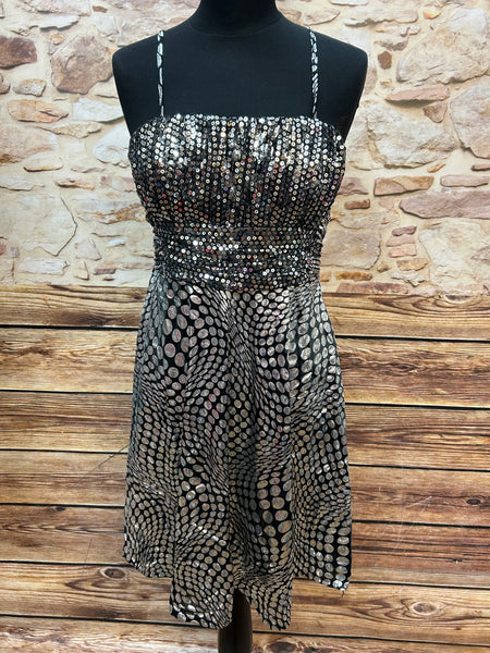 „Vintage Cocktailkleid schwarz Pailletten trägerlos Gr 38 Vorderansicht