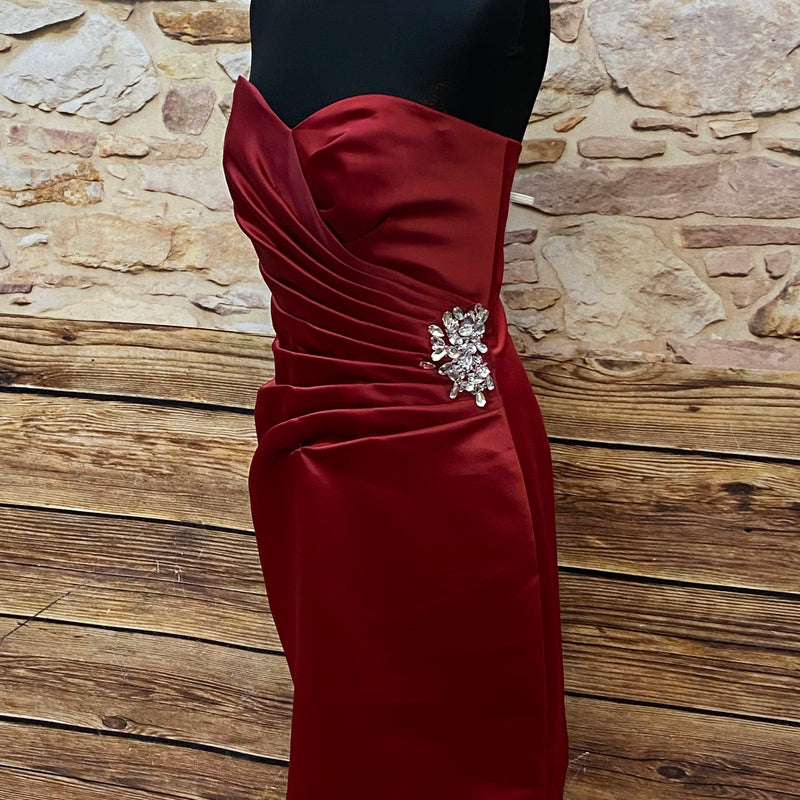 Cocktailkleid in Rubinrot Gr.38