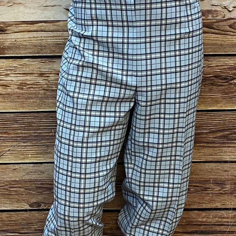 Damen-Knickerbocker Gr. 48, hellgrau-blau kariert, 20er-Jahre-Stil, neu und ungetragen, wadenlang, Maße: Bundweite 104 cm, SL 55 cm, Länge 87 cm.