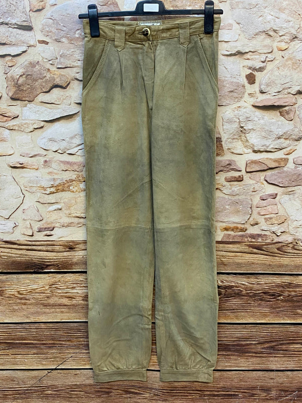 „Lange Damen Trachtenlederhose in Oliv Beige Größe 40 aus Wildleder von Natural Life“
