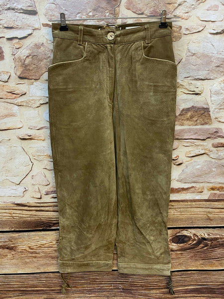 Vintage Damen Trachtenlederhose Gr. 40 von Landhaus aus braun-olivem Nubukleder mit Schnürung am Bund und Beinabschluss
