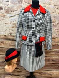 Exklusives Vintage Kleid mit Jacke aus den 70er Jahren – Ein Unikat für Oldtimer-Events