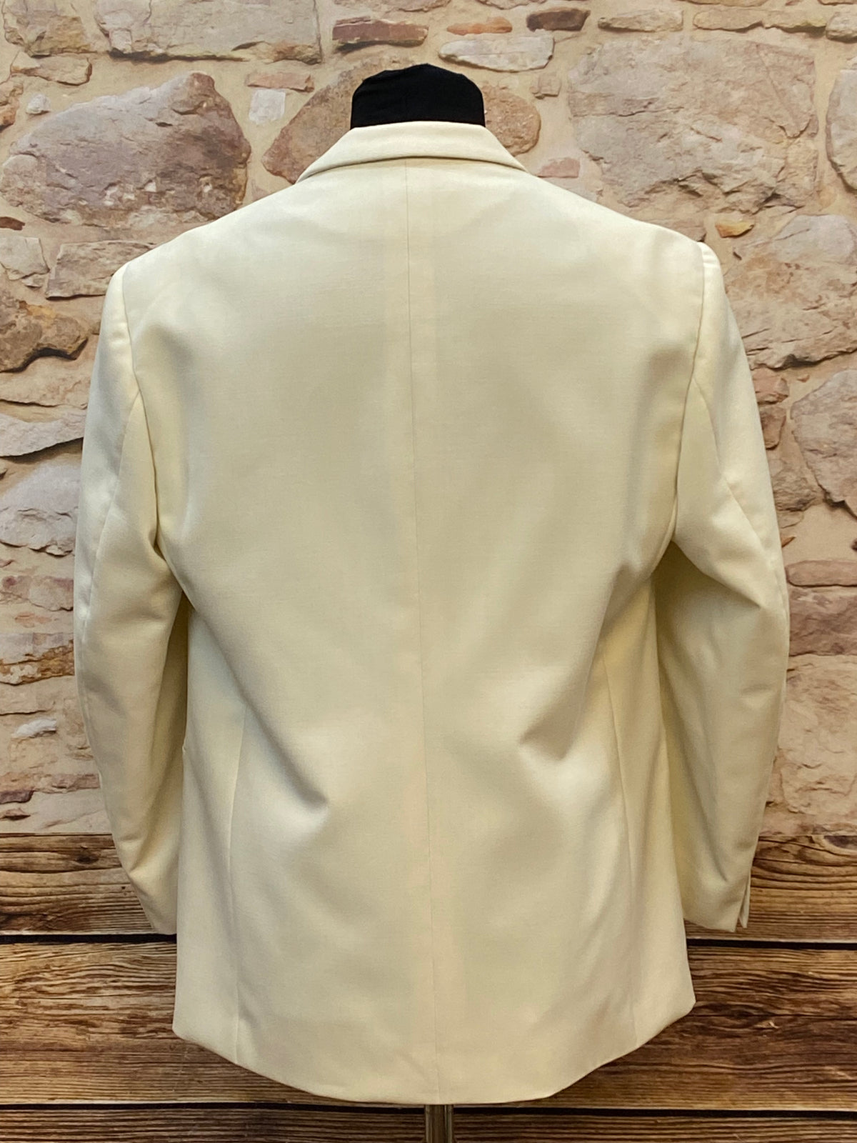 veste de dîner vintage taille 25 en crème légère 