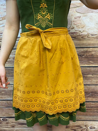 Vintage Dirndl Trachtenkleid grün Stickerei Gr.36