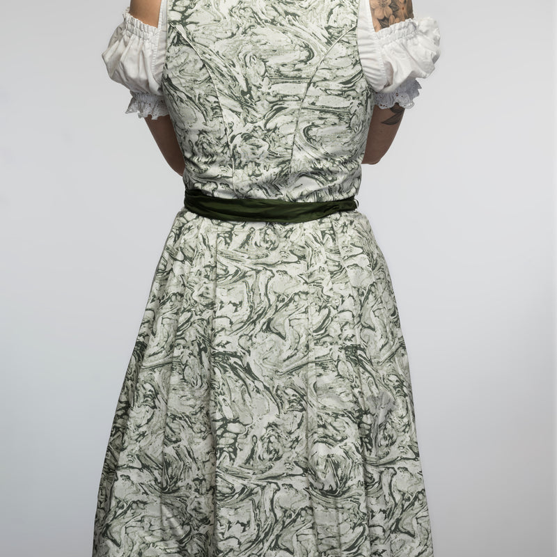 Exklusives Moser Dirndl in Grün und Weiß – Gr. 38