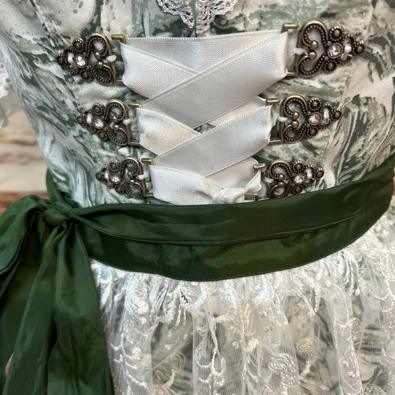 Exklusives Moser Dirndl in Grün und Weiß – Gr. 38