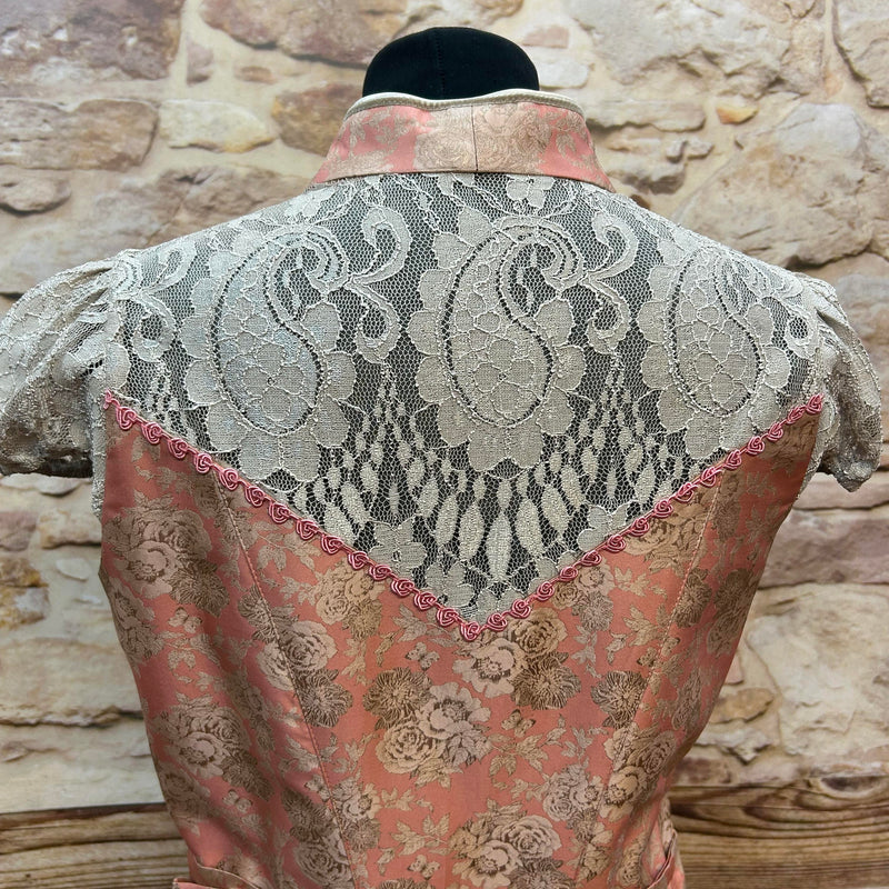 Elegantes Tramontana Dirndl in Beige und Rosa – EU Größe 40