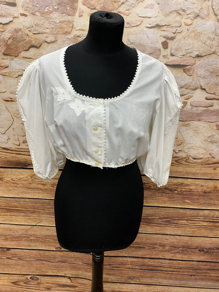 Vintage Dirndlbluse, kurze Bluse für Dirndl, ca.Gr.46