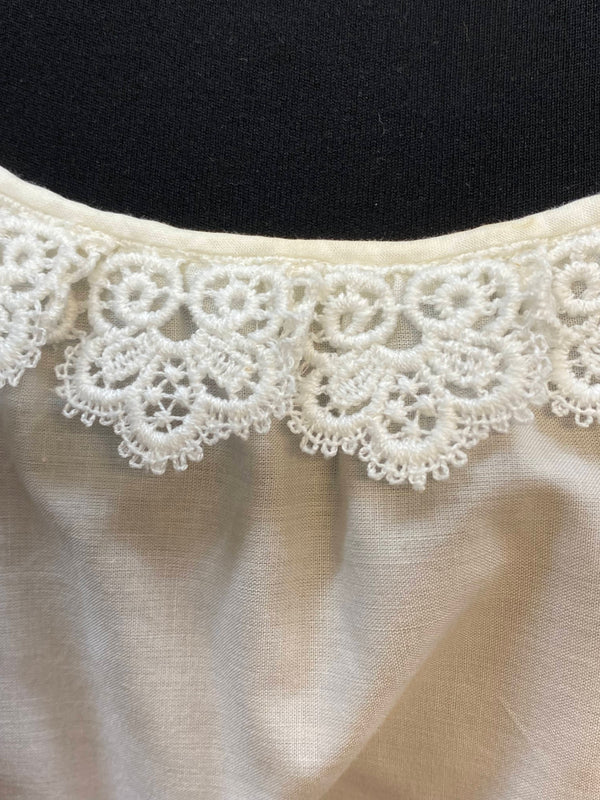 Dirndlbluse – Vintage, Gr. 40 (Spitzenärmel)