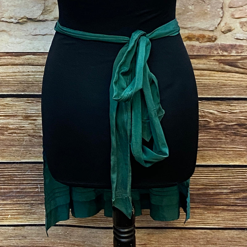 Kurze Dirndlschürze grün 49 cm Länge