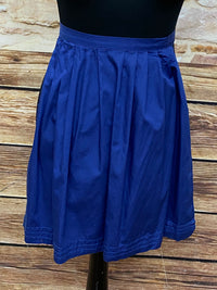 Blaue Vintage Dirndl-Schürze für Damen, unifarben, aus Baumwoll-Mischgewebe, 47 cm lang, mit Schleifenbändern, guter Zustand, secondhand.