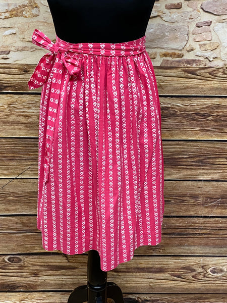 Rosa Vintage Dirndl-Schürze für Damen mit weißen Ranken, 63 cm lang, Baumwoll-Mischgewebe, mit Schleifenbändern, sehr guter Zustand, traditionell.