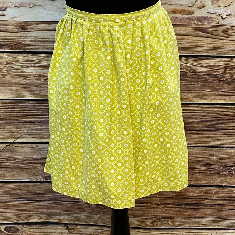 „Vintage Dirndlschürze gelb kurz mit Blumenmuster Trachten Damen“