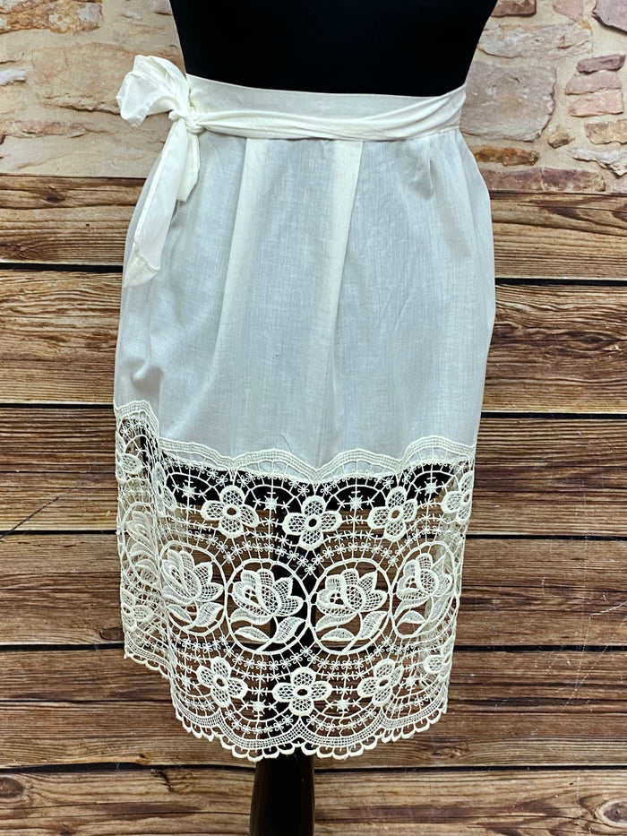 Dirndlschürze in Creme, Vintage Dirndl-Schürze Gr.46 , Länge 62 cm