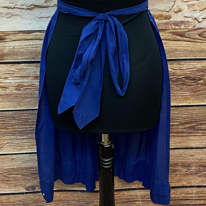 Mittellange, blaue Dirndlschürze 69 cm