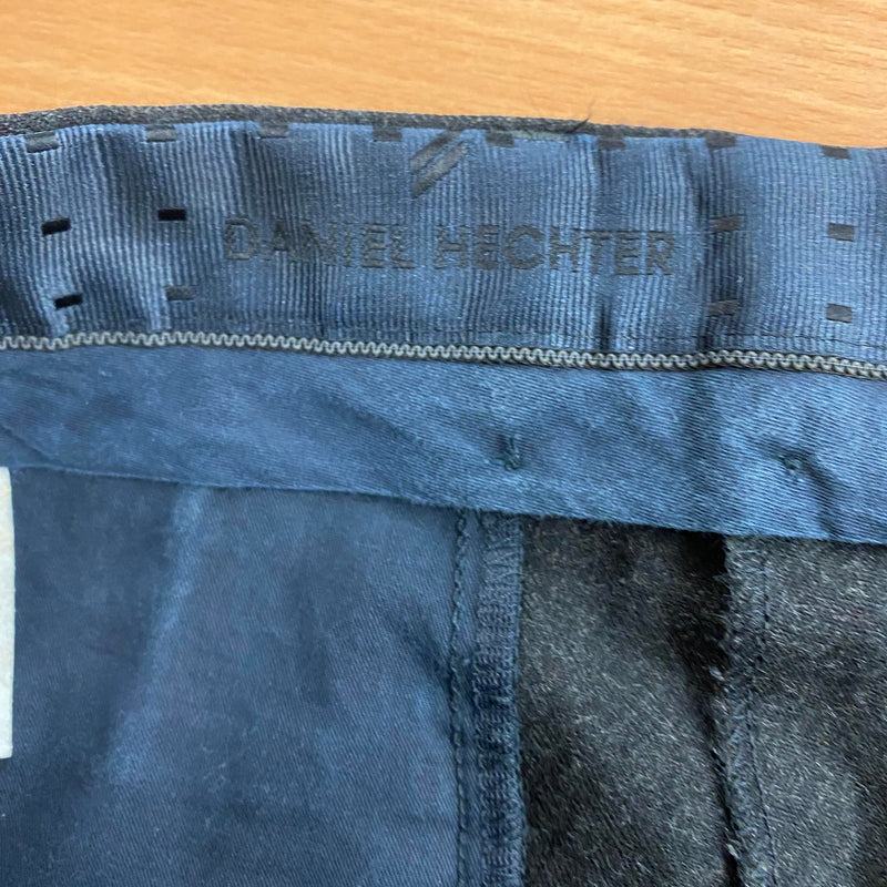 20er-Jahre Knickerbocker-Hose in Dunkelgrau, Gr.50, B 94 cm