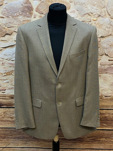 Beiges Herren-Sakko aus Royal Silk von Atelier Torino, Größe 50, neu mit Etikett, klassischer Schnitt mit Fischgrat-Muster.