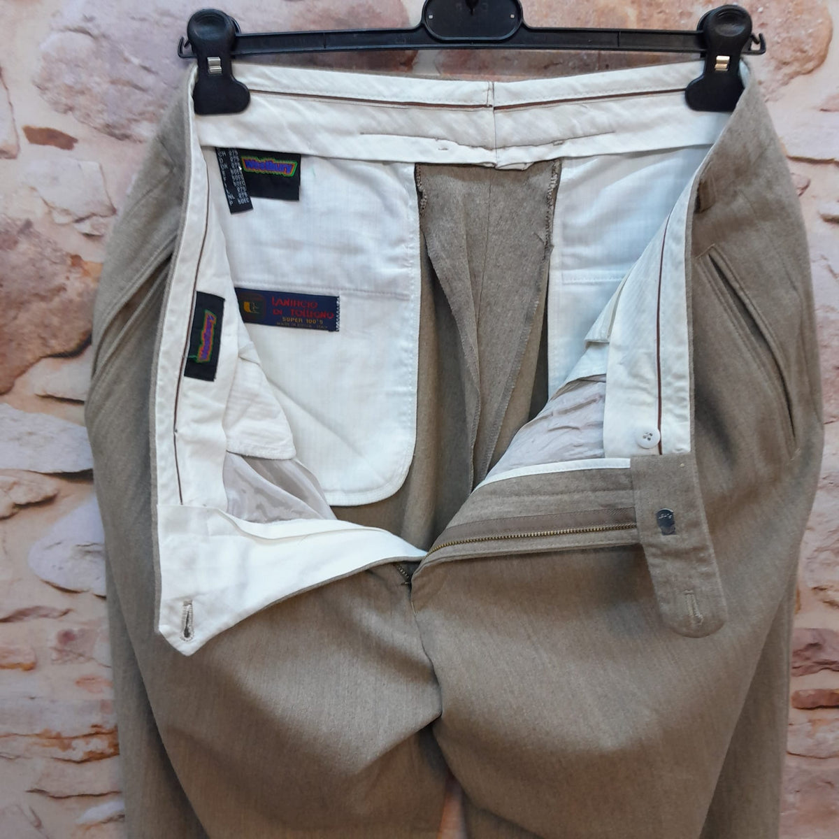 Pantalon plissé homme vintage couleur sable taille 52