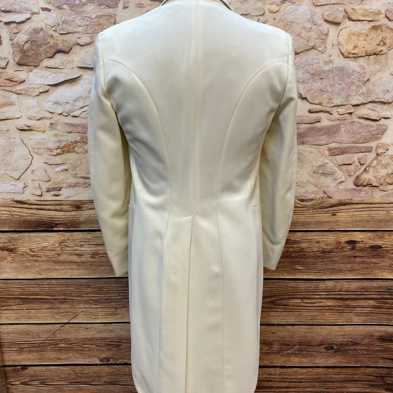 „Herrenfrack creme Cutaway Rückansicht mit Frackschößen klassische Herrenmode Größe 46“