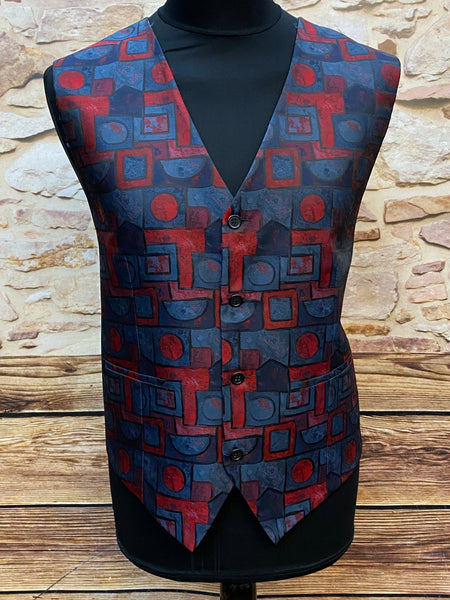„Herrenweste Größe 52 gemustert Vorderansicht“