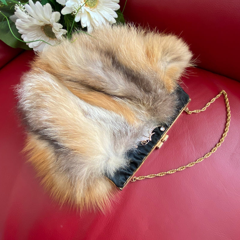 Handgefertigte Abendtasche aus Fuchsfell – Einzigartiger Vintage-Stil