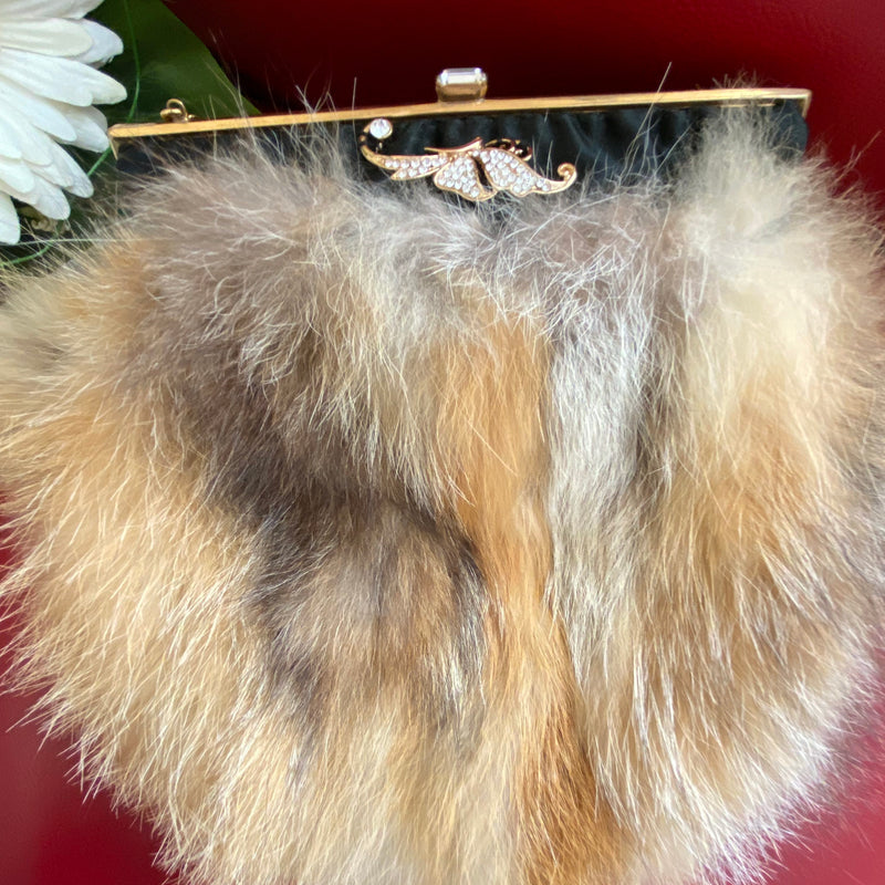 Handgefertigte Abendtasche aus Fuchsfell 