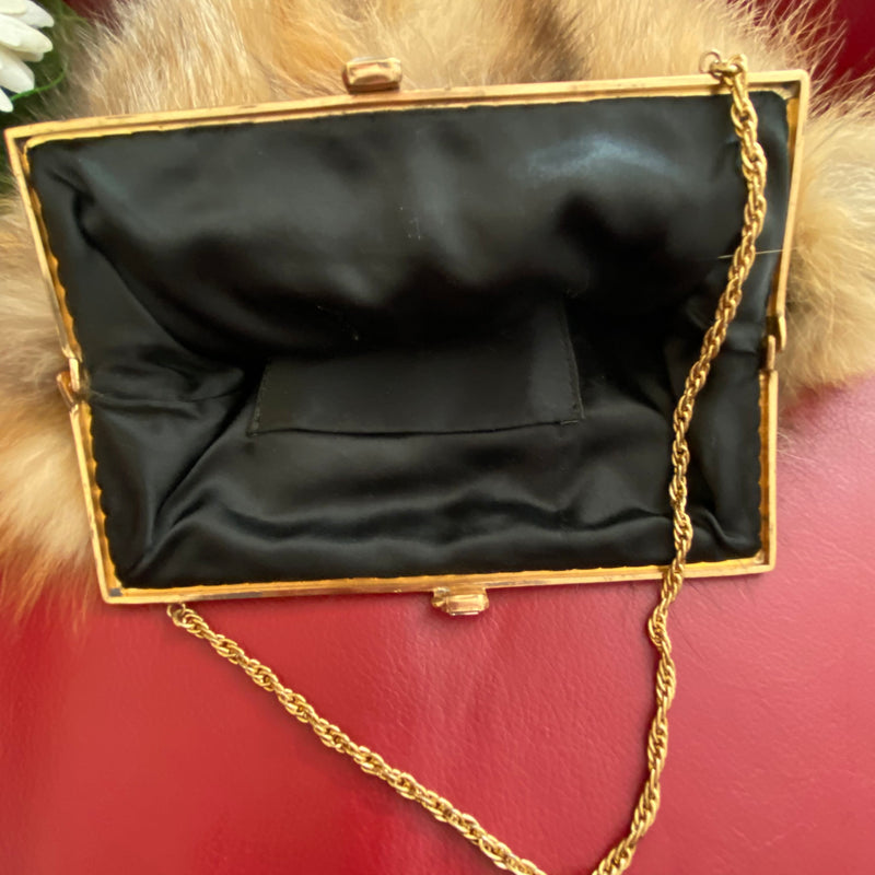 Handgefertigte Abendtasche aus Fuchsfell – Einzigartiger Vintage-Stil