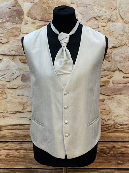 Hochzeitsweste in Silbergrau – Wilvorst Slim Line, Gr.48