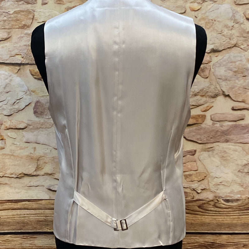 Hochzeitsweste mit Plastron und Einstecktuch von Wilvorst, Gr.106