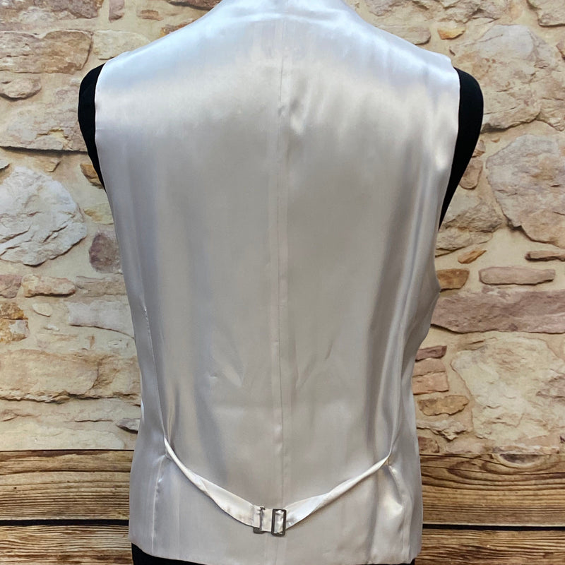 Exklusives 3-teiliges Hochzeitswesten-Set von Wilvorst in Elfenbein, Größe 58