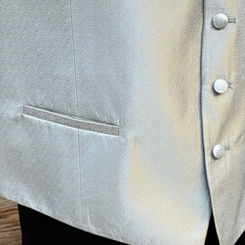 Elegante Hochzeitsweste in Elfenbein mit Plastron, Größe 54 von Wilvorst