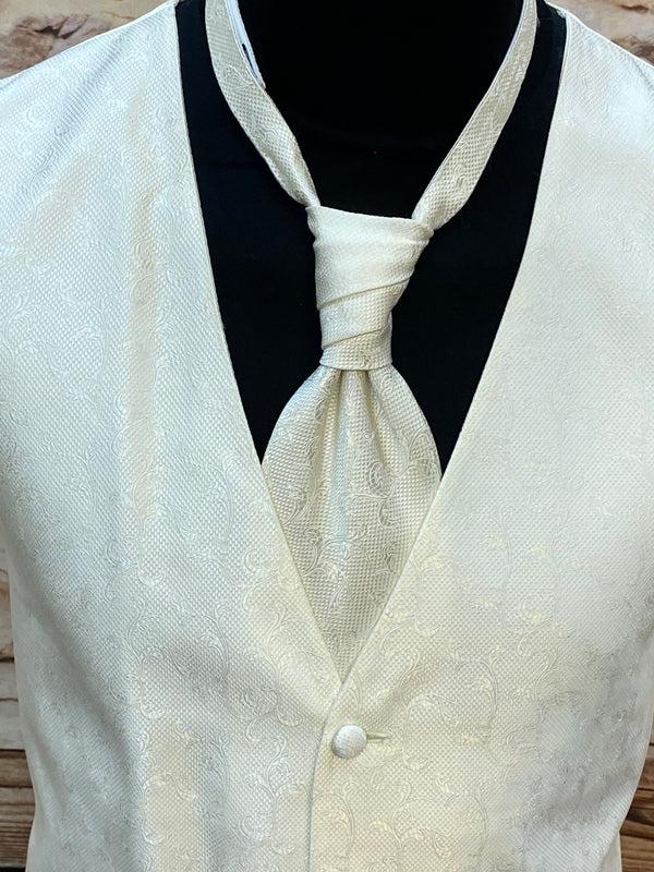 Hochwertiges Hochzeitswesten-Set von Masterhand in Elfenbein, Größe 106