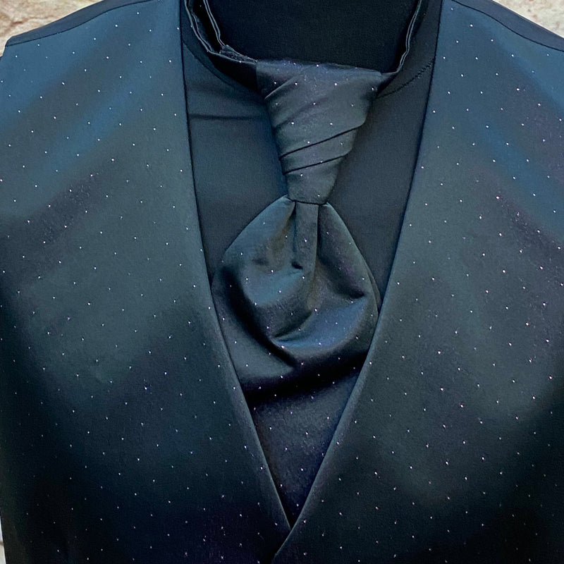 Edle Weste mit Plastron in Schwarz von Wilvorst, Größe 50