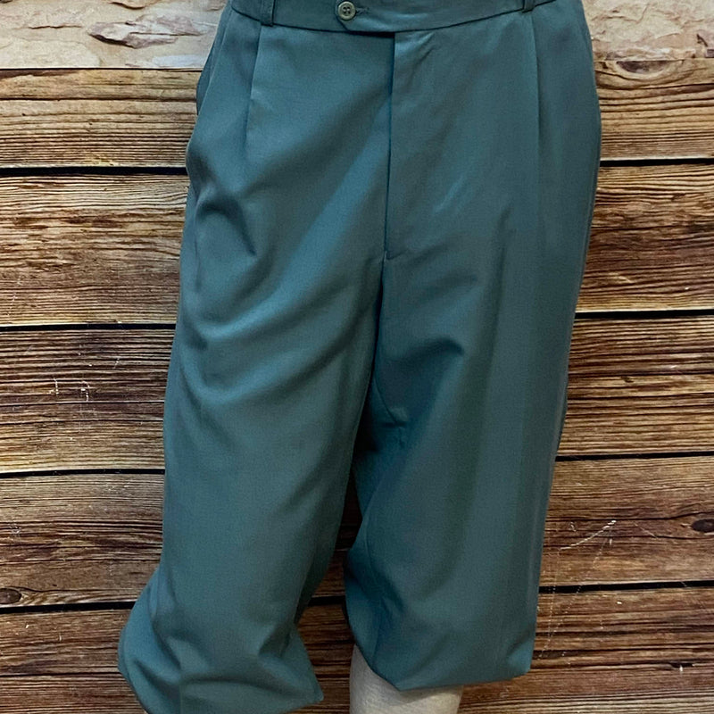 „Detailaufnahme Bundfalte Knickerbocker Hose Herren grün Vintage“