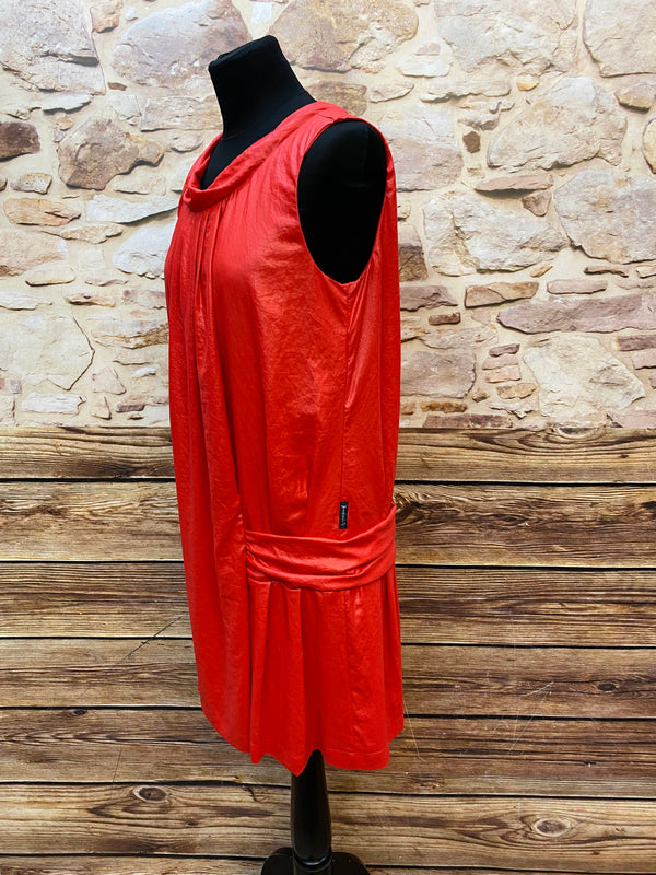 Rotes Drop‑Waist Kleid von Armani Jeans – Gr. 44