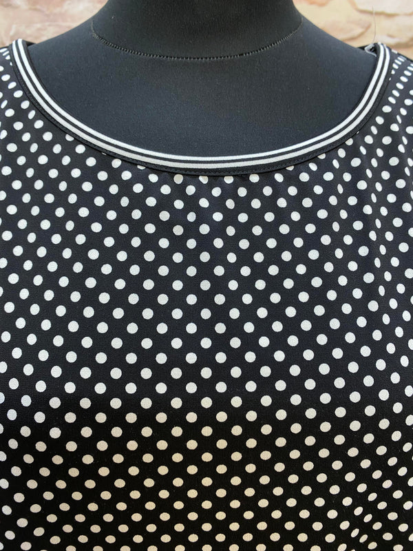 Schwarz‑weißes Punkte‑Kleid von Max Studio – Gr. S