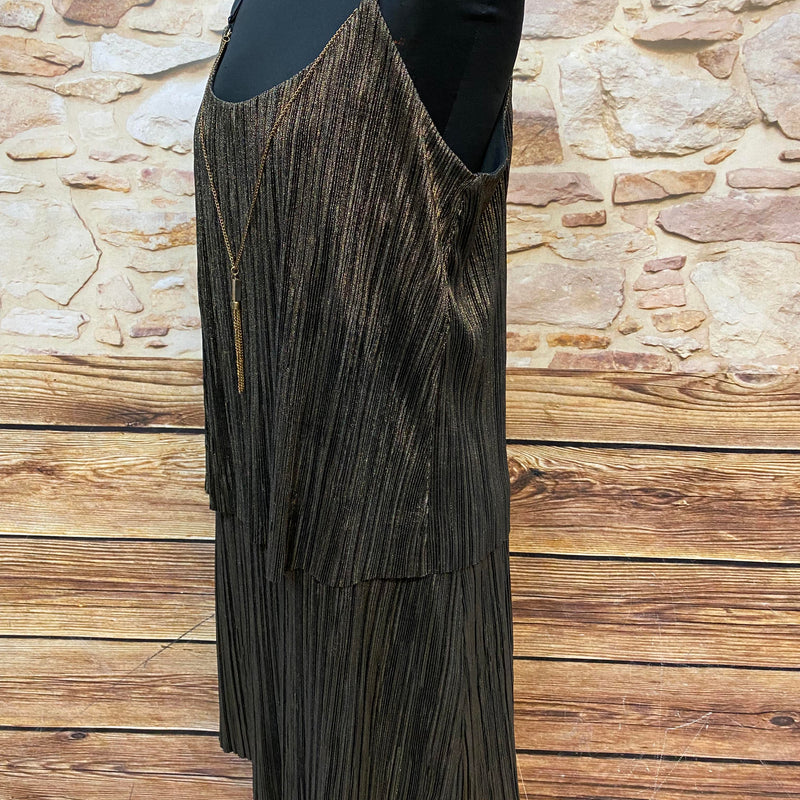 Gold‑schwarzes Metallic‑Plissé‑Kleid von Bréal – Gr. 42