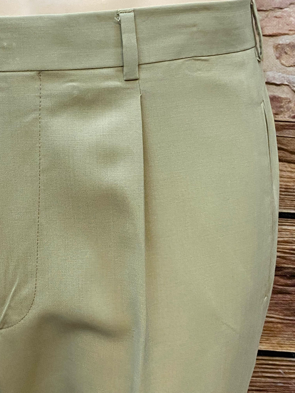 Stilvolle Beige-Grüne Knickerbocker-Hose Gr.54