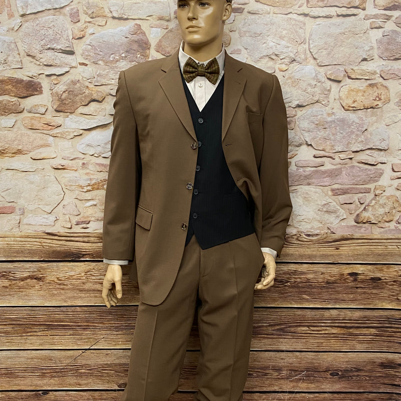 Knickerbocker Outfit mit Sakko, Weste, Hemd, Fliege, Schiebermütze und Kniestrümpfe, 7teilig für Herren 20er Jahre Stil braun  Gr.52