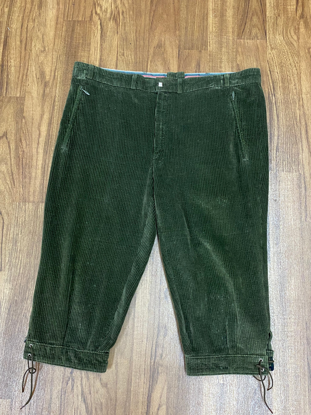 Vintage Trachtenhose, Kniebund Cordhose Bundweite grün 