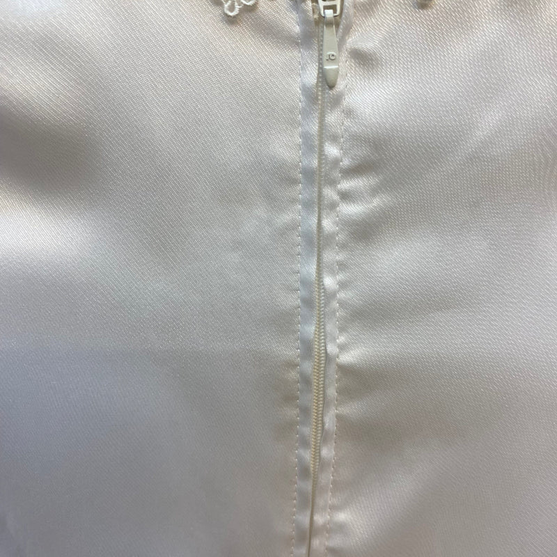 Kommunionkleid weiß mit floraler Stickerei – Gr. 152